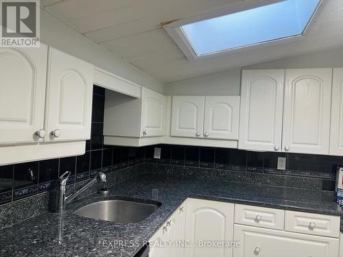 2184 Maple Grove Road, Clarington, ON - Indoor Photo Showing Kitchen