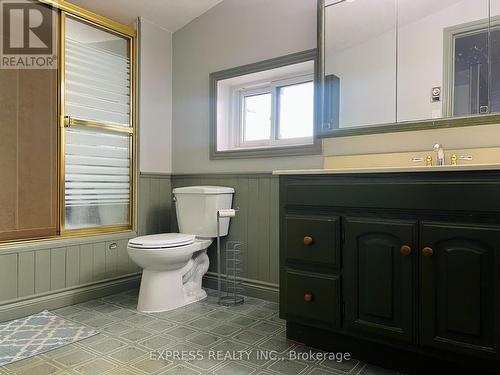 2184 Maple Grove Road, Clarington, ON - Indoor Photo Showing Bathroom