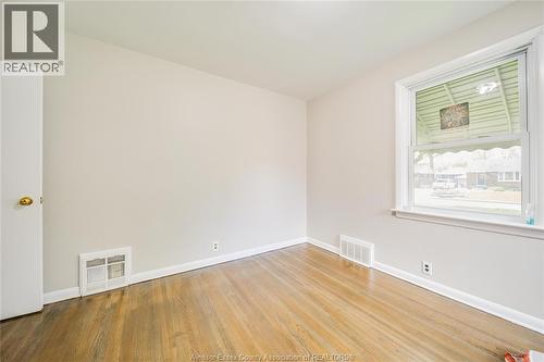 3264 Dominion Boulevard, Windsor, ON - Indoor Photo Showing Other Room