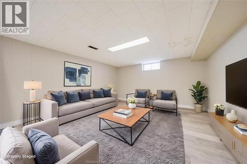 3264 Dominion Boulevard, Windsor, ON - Indoor