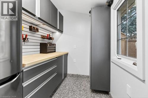 2079 Gary Crescent, Burlington, ON - Indoor Photo Showing Other Room