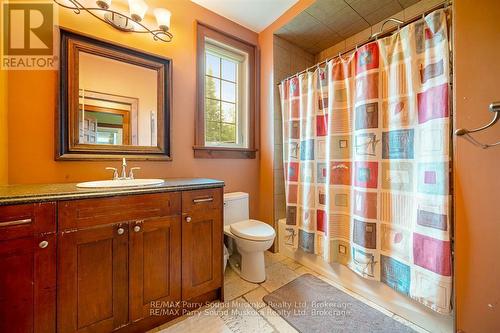 25 Cole Point Trail, Mckellar, ON - Indoor Photo Showing Bathroom