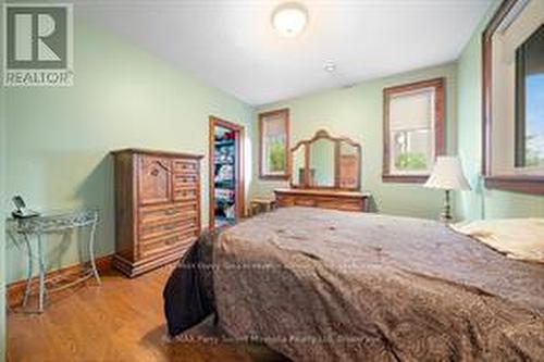 25 Cole Point Trail, Mckellar, ON - Indoor Photo Showing Bedroom