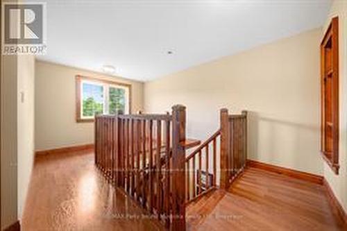 25 Cole Point Trail, Mckellar, ON - Indoor Photo Showing Other Room