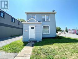 REAR UNIT - 142 MAIN STREET W Port Colborne (Main Street), ON L3K 3V2