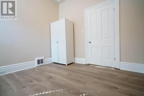 571 Dufferin Avenue, London East (East F), ON - Indoor Photo Showing Other Room