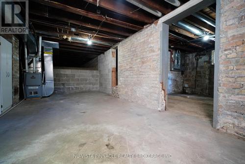 571 Dufferin Avenue, London East (East F), ON - Indoor