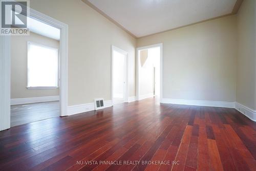 571 Dufferin Avenue, London East (East F), ON - Indoor Photo Showing Other Room