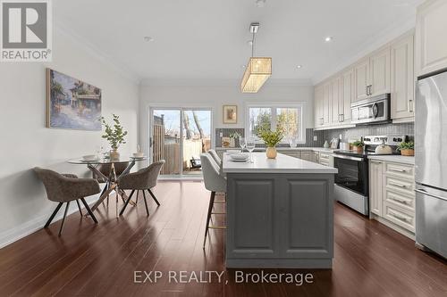 17 Harrison Avenue, Mississauga, ON - Indoor