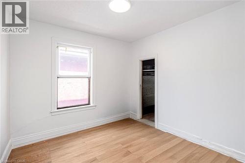 39 Arthur Avenue N, Hamilton, ON - Indoor Photo Showing Other Room