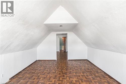 39 Arthur Avenue N, Hamilton, ON - Indoor Photo Showing Other Room