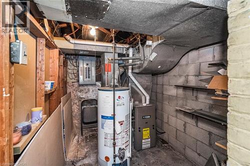 39 Arthur Avenue N, Hamilton, ON - Indoor Photo Showing Basement