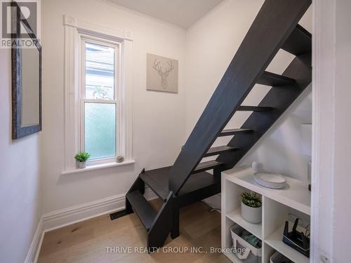 12 Arthur Street, London East (East F), ON - Indoor Photo Showing Other Room