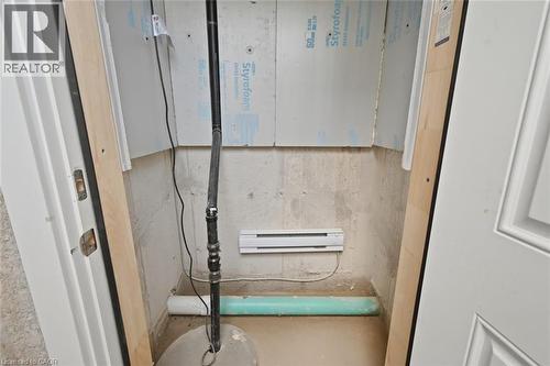 Image quality insufficient for description - 5 Hagar Street, Thorold, ON - Indoor Photo Showing Other Room