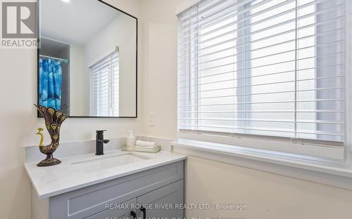 Quality Vanity Sink - 77 Lowry Square, Toronto, ON - Indoor Photo Showing Bathroom