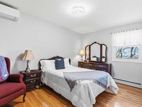 52 Flamingo Drive, Halifax, NS 