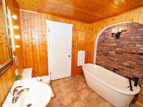 28 Beech Hill Drive, Lake Echo, NS 