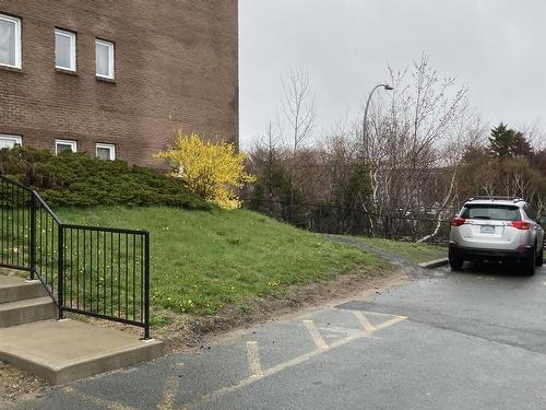 103 15 Langbrae Drive, Halifax, NS 
