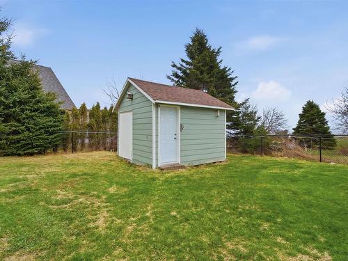 7575 Highway 329, East River Point, NS 