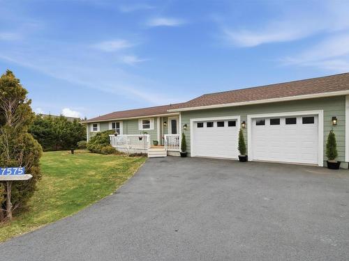 7575 Highway 329, East River Point, NS 
