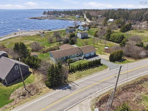 7575 Highway 329, East River Point, NS 
