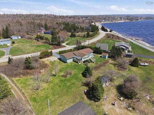 7575 Highway 329, East River Point, NS 