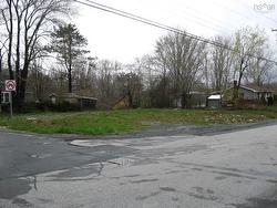 144 Old Port Mouton Road Liverpool, NS B0T 1K0