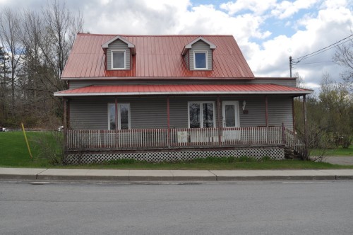 Façade - 826 Rue Principale, Wickham, QC - Outdoor With Deck Patio Veranda