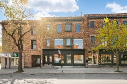 352Z  - 356Z Boul. St-Joseph O. Montréal (Le Plateau-Mont-Royal), QC H2V 2N9
