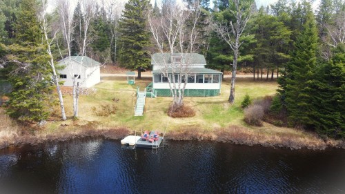 901 Ch. du Lac-de-la-Dame  Saint-Michel-Des-Saints, QC J0K 3B0