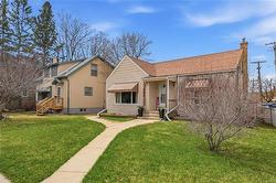 196 Winston RD  Winnipeg, MB R3J 1M9