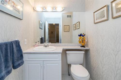 6-480 Chalfont Rd, Winnipeg, MB 