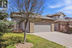 238 Stepney CRESCENT  Saskatoon, SK S7T 0A1
