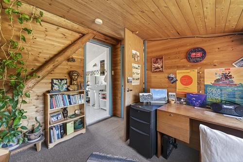 5000 Starshine Way, Merritt, BC - Indoor