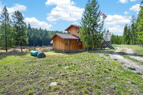 5000 Starshine Way, Merritt, BC - Outdoor