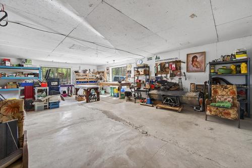 5000 Starshine Way, Merritt, BC - Indoor Photo Showing Garage