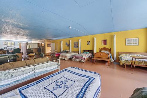 5000 Starshine Way, Merritt, BC - Indoor