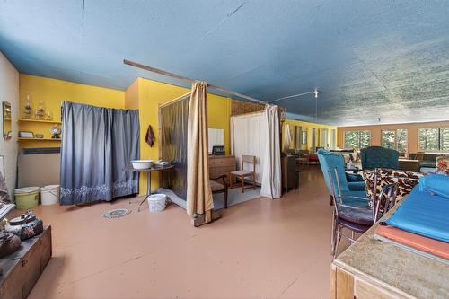 5000 Starshine Way, Merritt, BC - Indoor