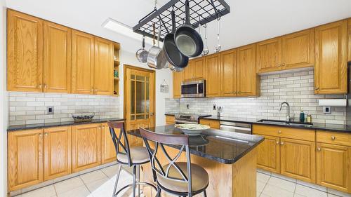 9387 Moyie Shores Estates Road, Moyie, BC - Indoor Photo Showing Kitchen With Double Sink