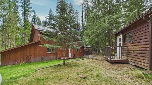 9387 Moyie Shores Estates Road, Moyie, BC - Outdoor