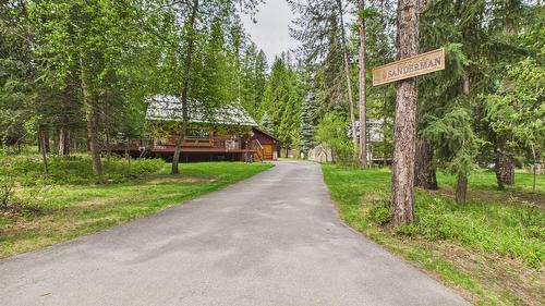 9387 Moyie Shores Estates Road, Moyie, BC - Outdoor