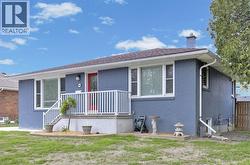 2456 RANDOLPH Windsor, ON N9E 3C7