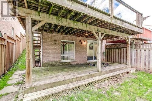 331 Ravineview Way, Oakville, ON - Outdoor