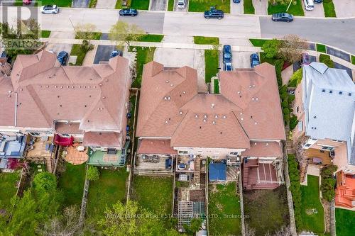 331 Ravineview Way, Oakville, ON - Outdoor With View