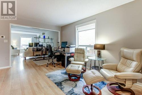 331 Ravineview Way, Oakville, ON - Indoor