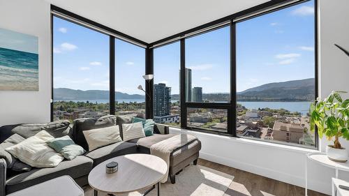 1505-1471 St Paul Street  Kelowna, BC V1Y 2E4