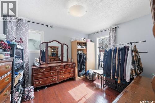 547 5Th Street E, Prince Albert, SK - Indoor
