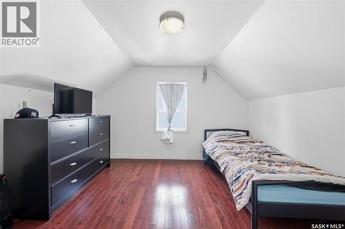 547 5Th Street E, Prince Albert, SK - Indoor Photo Showing Bedroom