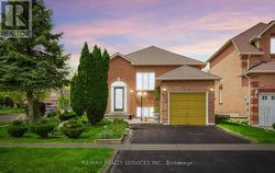 836 AVOCADO CRESCENT  Mississauga, ON L5W 1K4