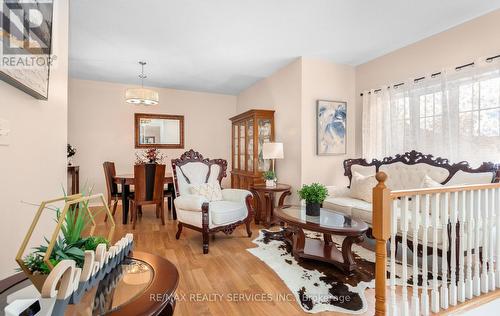 836 Avocado Crescent, Mississauga, ON - Indoor